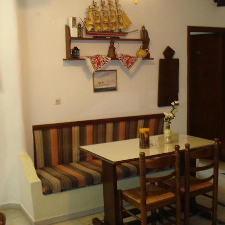 Pension Lagoudera Naxos City Екстериор снимка